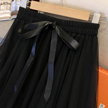 Carregar imagem no visualizador da galeria, Saia elegante Tutu de Tule - Modelo Milão