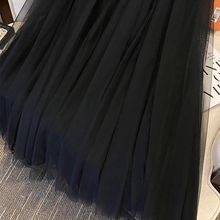 Carregar imagem no visualizador da galeria, Saia elegante Tutu de Tule - Modelo Milão