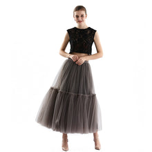 Carregar imagem no visualizador da galeria, Saia elegante Tutu em Tule - Modelo Nice