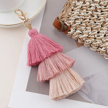 Carregar imagem no visualizador da galeria, Berloque Multicolorido Tassel Boho