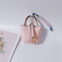Carregar imagem no visualizador da galeria, Berloque para Bolsas e porta Earpods - Modelo Mini Picotin Hermès