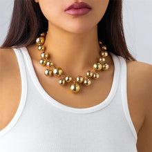 Carregar imagem no visualizador da galeria, Choker Pérolas Flutuantes