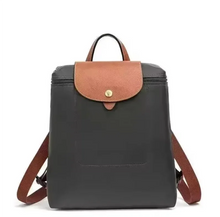 Carregar imagem no visualizador da galeria, Mochila Origami COM LOGO - Lançamento 2025