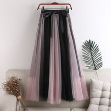 Carregar imagem no visualizador da galeria, Saia elegante Tutu de Tule - Modelo Milão