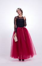 Carregar imagem no visualizador da galeria, Saia elegante Tutu de Tule - Modelo Roma