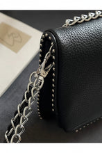 Carregar imagem no visualizador da galeria, Bolsa Signature - Estilo Clássico Francês, com Correntes e Pedras Incrustadas