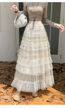 Carregar imagem no visualizador da galeria, Saia Tule - Modelo Cannes com Poá