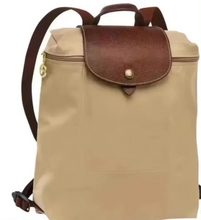 Carregar imagem no visualizador da galeria, Mochila Origami COM LOGO - Lançamento 2025