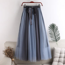 Carregar imagem no visualizador da galeria, Saia elegante Tutu de Tule - Modelo Milão