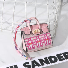 Carregar imagem no visualizador da galeria, Berloque para Bolsa e Porta Earpod - Modelo Mini Bolsa Birkin