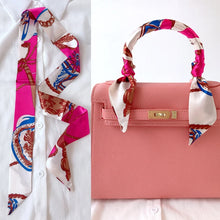 Carregar imagem no visualizador da galeria, Lenço para Alça de Bolsa - Lançamento 2025