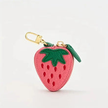 Carregar imagem no visualizador da galeria, Berloque Bolsinhas em Fruta