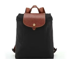 Carregar imagem no visualizador da galeria, Mochila Origami COM LOGO - Lançamento 2025