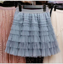 Carregar imagem no visualizador da galeria, Saia Tutu em Tule - Modelo Cannes Curta