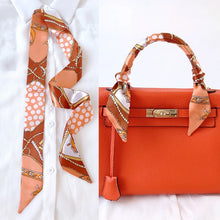 Carregar imagem no visualizador da galeria, Lenço para Alça de Bolsa - Lançamento 2025