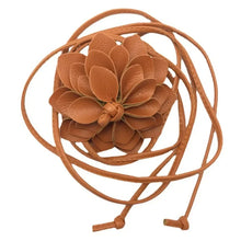 Carregar imagem no visualizador da galeria, Cinto Flor Couro PU - Modelo Ipanema