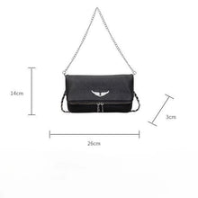Carregar imagem no visualizador da galeria, Bolsa Signature - Estilo Clássico Francês, com Correntes e Pedras Incrustadas