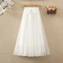 Carregar imagem no visualizador da galeria, Saia elegante Tutu de Tule - Modelo Milão