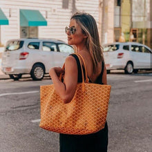 Carregar imagem no visualizador da galeria, Bolsa Louis COM LOGO Tamanho P M G - Lançamento 2025