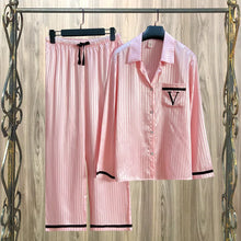 Carregar imagem no visualizador da galeria, Conjunto Pijama Longo Vogue