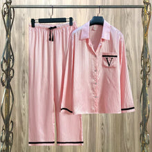 Carregar imagem no visualizador da galeria, Conjunto Pijama Longo Vogue