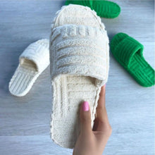 Carregar imagem no visualizador da galeria, Chinelo Fleece® luxo importado - LANÇAMENTO EXCLUSIVO COM R$100 OFF - SÓ HOJE