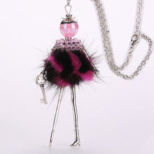 Carregar imagem no visualizador da galeria, Colar Cute Doll®- Modelo Plumas Prateado