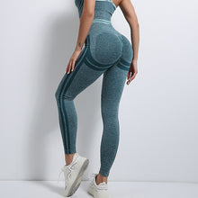 Carregar imagem no visualizador da galeria, Legging Fitness Empina Bumbum Peach