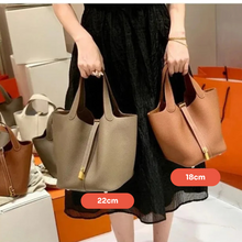 Carregar imagem no visualizador da galeria, Bolsa Bucket - Inspiração Picotin em Couro
