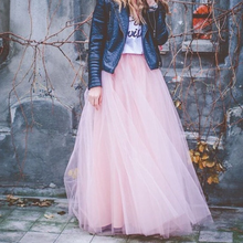 Carregar imagem no visualizador da galeria, Saia elegante Tutu de Tule - Modelo Roma
