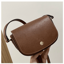 Carregar imagem no visualizador da galeria, Bolsa Origami Crossbody XS COM LOGO - Lançamento
