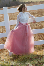 Carregar imagem no visualizador da galeria, Saia elegante Tutu de Tule - Modelo Roma
