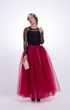 Carregar imagem no visualizador da galeria, Saia elegante Tutu de Tule - Modelo Roma
