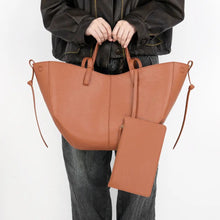 Carregar imagem no visualizador da galeria, Maxi Bolsa Couro Legitimo - Polène Inspired

