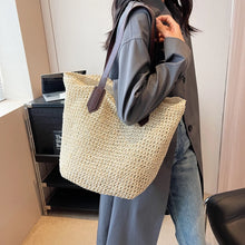 Carregar imagem no visualizador da galeria, Bolsa em Palha - Modelo Bali (Oferta de lançamento - Só HOJE)
