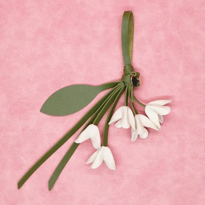 Berloques para Bolsas - Modelo Flores em Couro PU