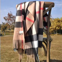 Carregar imagem no visualizador da galeria, Pashmina Xadrez - 190 X 70cm

