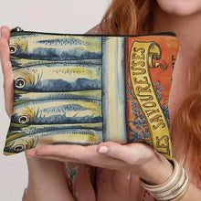 Carregar imagem no visualizador da galeria, Necessaire Vintage Sardines
