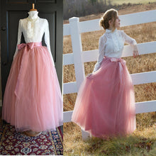 Carregar imagem no visualizador da galeria, Saia elegante Tutu de Tule - Modelo Roma
