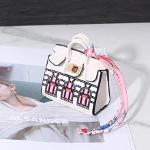 Carregar imagem no visualizador da galeria, Berloque para Bolsa e Porta Earpod - Modelo Mini Bolsa Birkin
