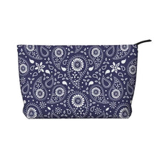 Carregar imagem no visualizador da galeria, Necessaire Bandana - Alta temporada européia
