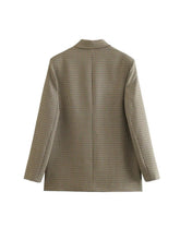 Carregar imagem no visualizador da galeria, Blazer Feminino Xadrez Oversized - Tendência Outono/Inverno
