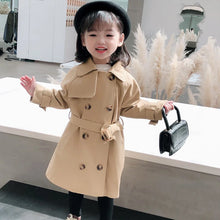 Carregar imagem no visualizador da galeria, Trench Coat Infantil
