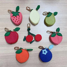 Carregar imagem no visualizador da galeria, Berloque Bolsinhas em Fruta
