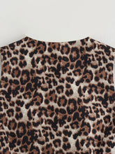 Carregar imagem no visualizador da galeria, Colete Animal Print Havana

