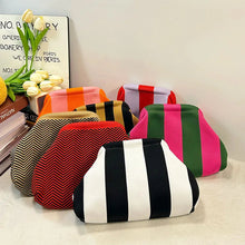 Carregar imagem no visualizador da galeria, Clutch de Algodão Nova Padronagem estilo Europeu - Lançamento
