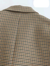 Carregar imagem no visualizador da galeria, Blazer Feminino Xadrez Oversized - Tendência Outono/Inverno
