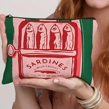Carregar imagem no visualizador da galeria, Necessaire Vintage Sardines
