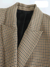 Carregar imagem no visualizador da galeria, Blazer Feminino Xadrez Oversized - Tendência Outono/Inverno
