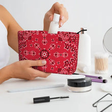 Carregar imagem no visualizador da galeria, Necessaire Bandana - Alta temporada européia
